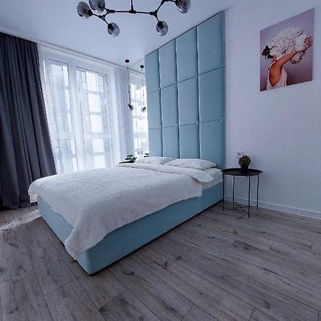 Avalon On Lypynskogo Street Apartment Лвив Екстериор снимка