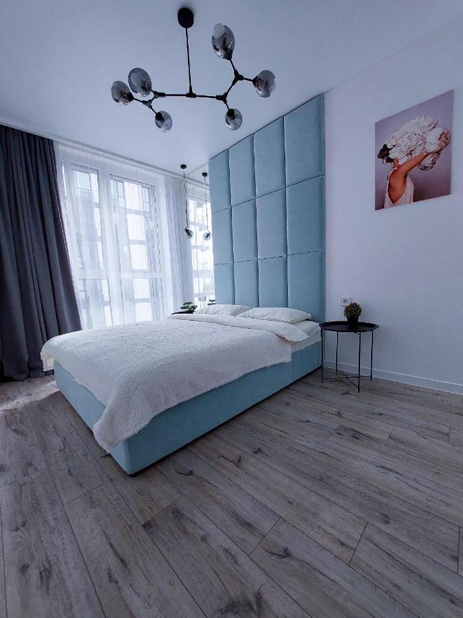 Avalon On Lypynskogo Street Apartment Лвив Екстериор снимка