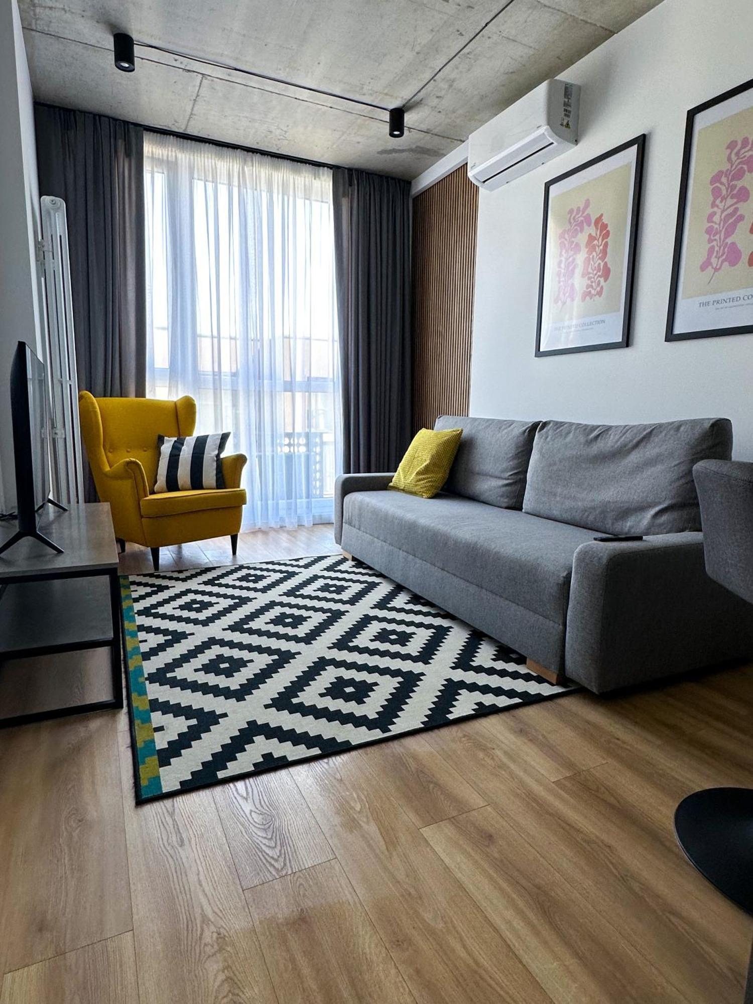Avalon On Lypynskogo Street Apartment Лвив Екстериор снимка