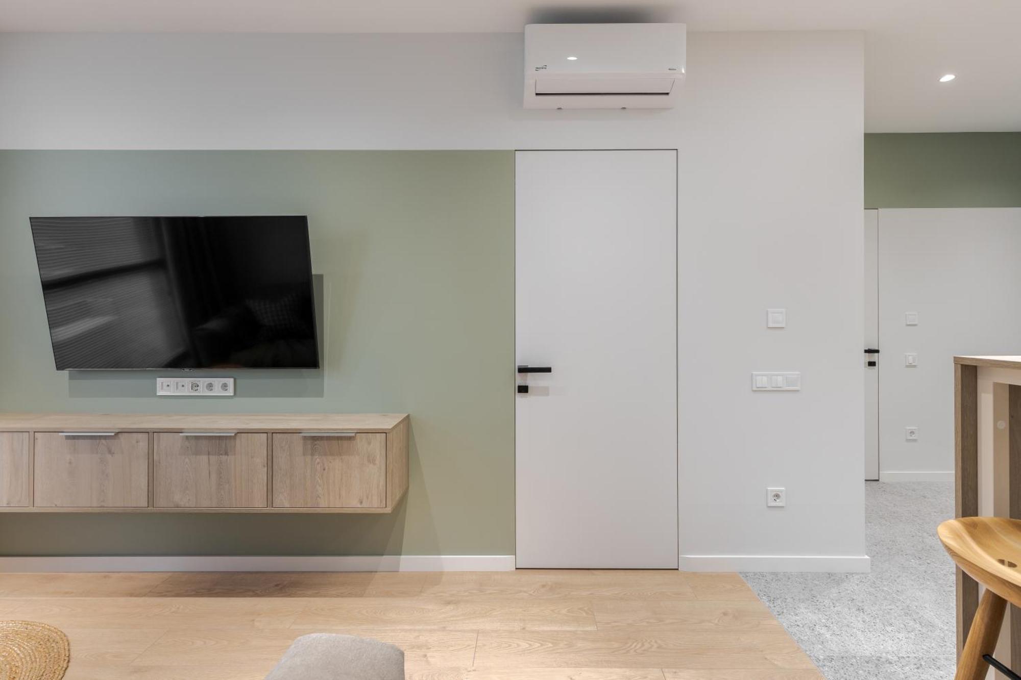 Avalon On Lypynskogo Street Apartment Лвив Екстериор снимка
