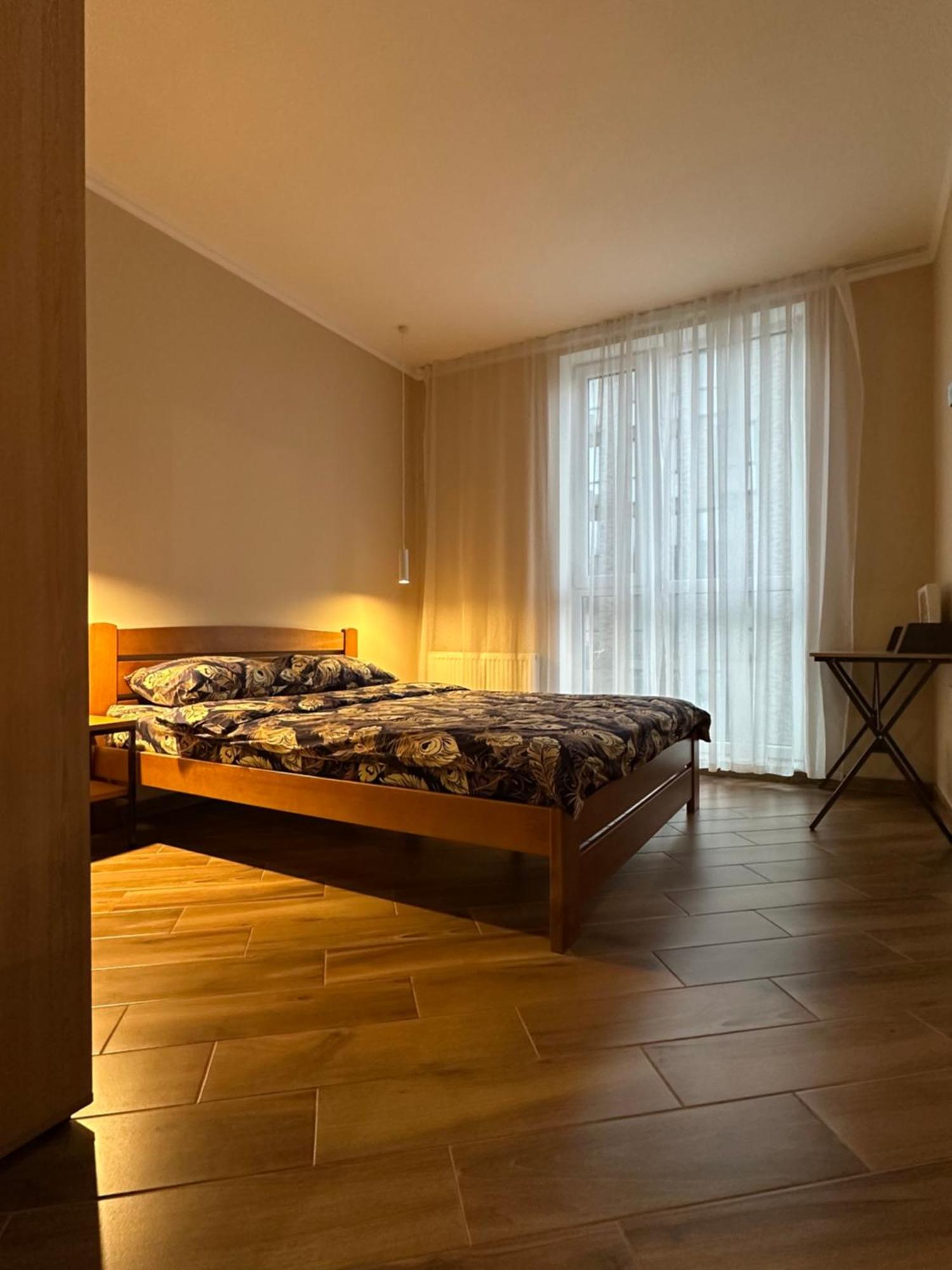 Avalon On Lypynskogo Street Apartment Лвив Екстериор снимка